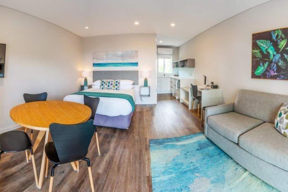 Studio | Premium bedding, pillowtop beds, individually decorated