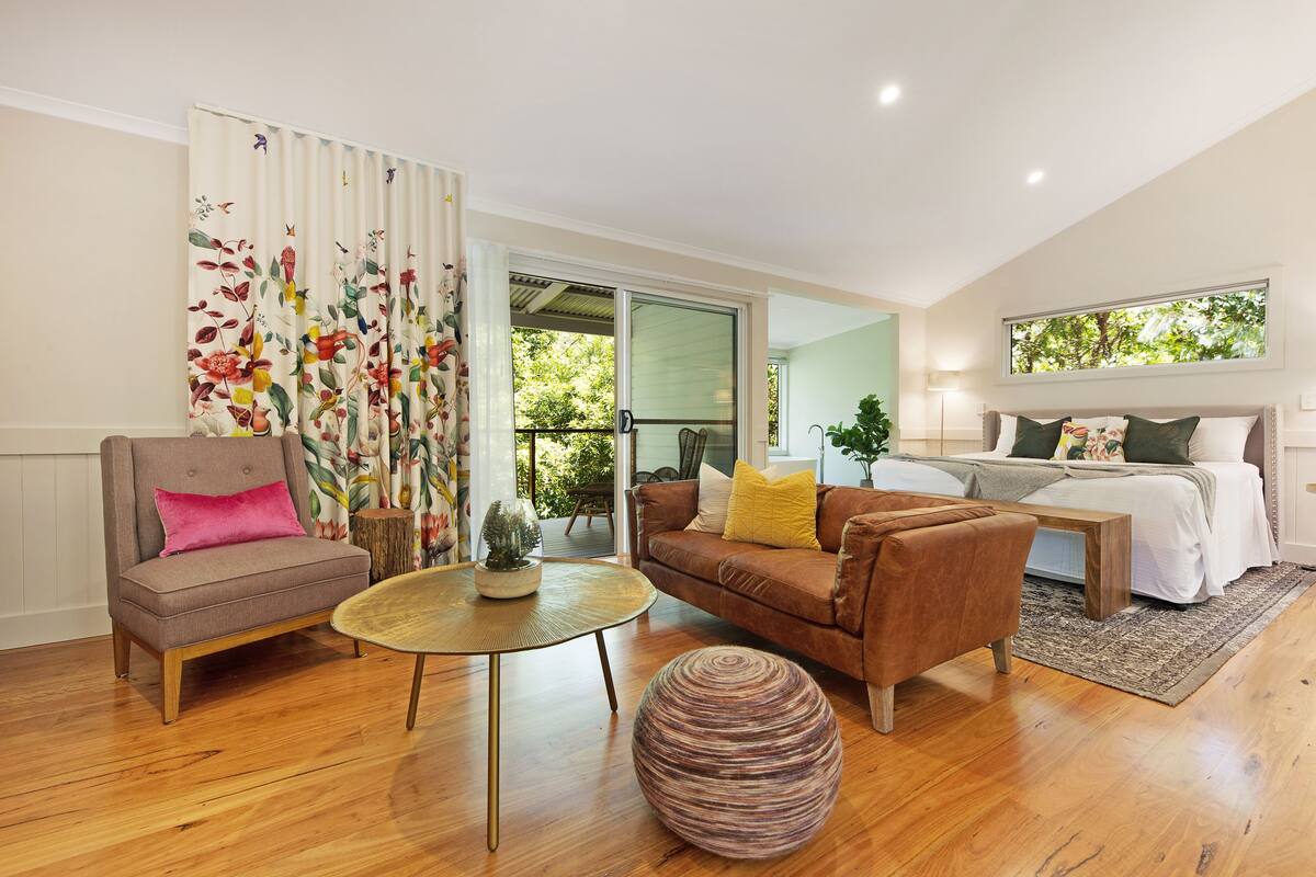Casa de campo de lujo, 1 cama de matrimonio grande, vistas al jardín | Ropa de cama de alta calidad y colchones con acolchado adicional