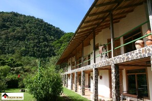 Front of property - Bosque de Paz (Palmira)