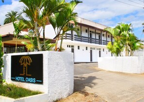 Front of property - Hotel Oasis (Nadi)