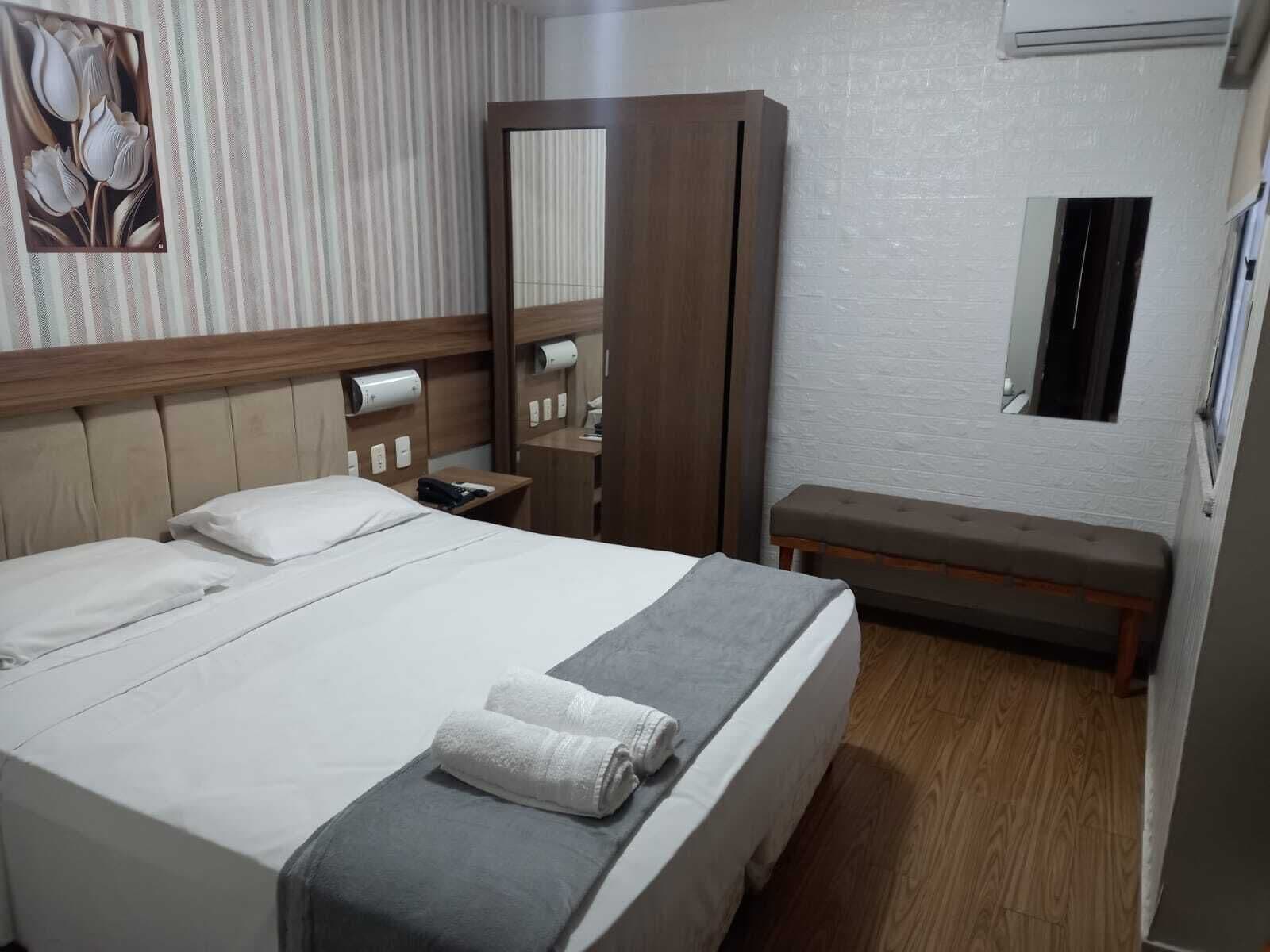 Blackout curtains, free WiFi