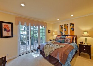 Villa Mariposa Home, Quadruple