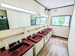 Shared bathroom - Pension Cotton Farm (Niseko)