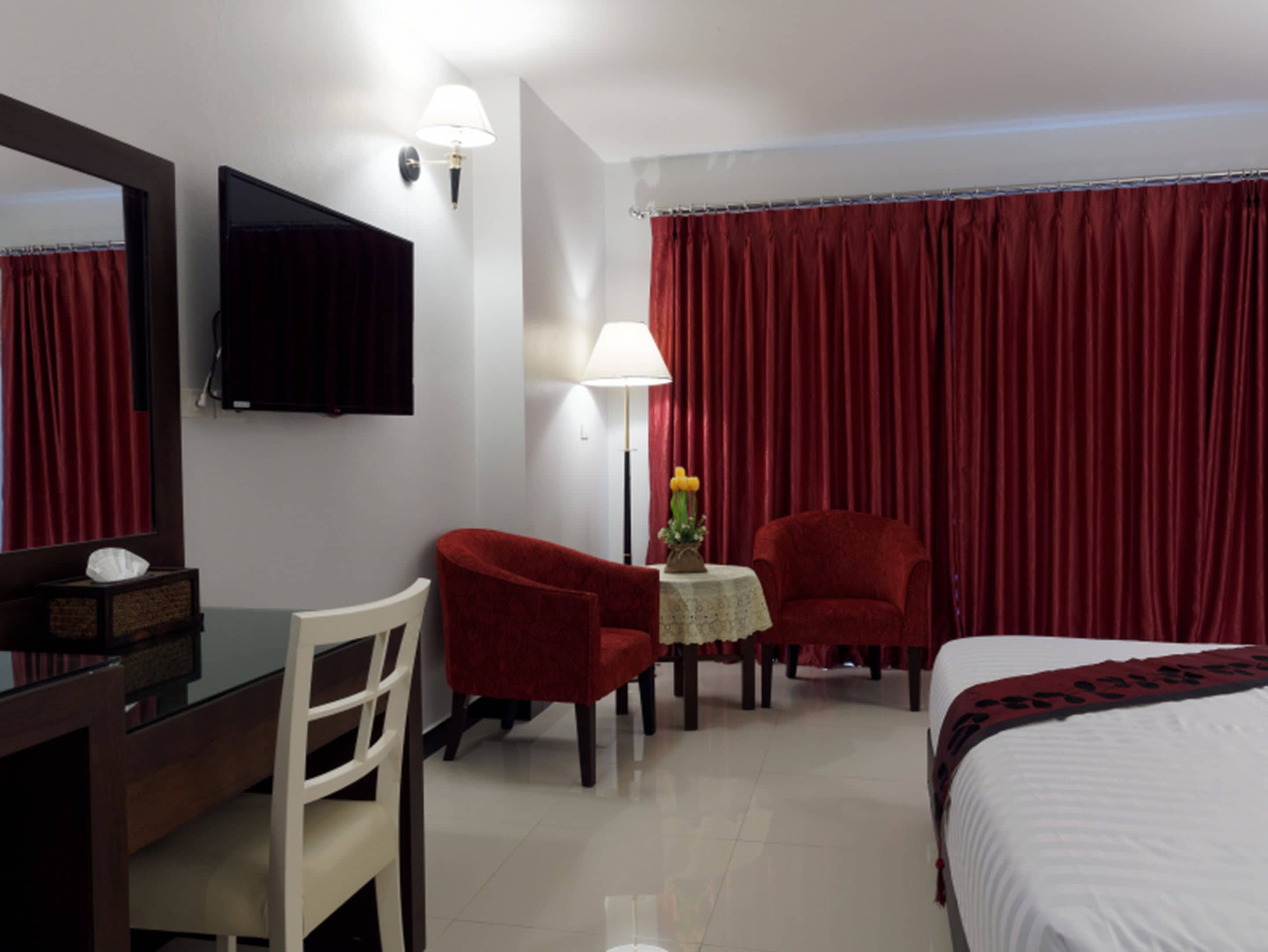 superior room, balcony | premium bedding, minibar, in-room safe, desk