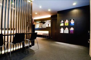 Dining - Hotel Kinki (Osaka)