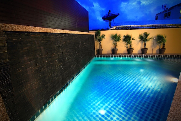 Outdoor pool, pool loungers