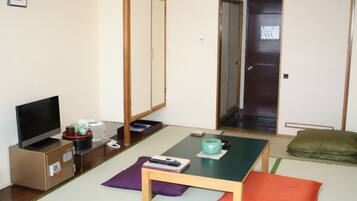 In-room safe, desk, blackout drapes, rollaway beds