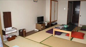 In-room safe, desk, blackout drapes, rollaway beds