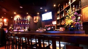 Bar (on property) - Glitz Bangkok Hotel (Bangkok)