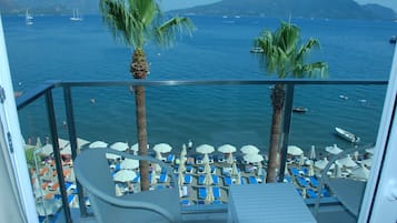 Habitación estándar, vista al mar | Balcón
