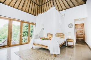 Villa, 2 habitaciones | Minibar, caja fuerte, cunas gratuitas y camas supletorias