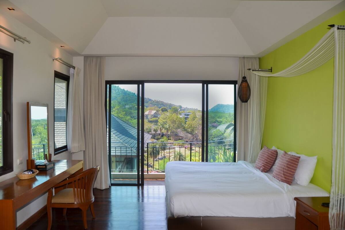 Vana Lake View Suite | 미니바, 객실 내 금고, 암막 커튼, 다리미/다리미판