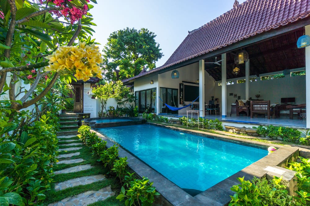 Ambary House