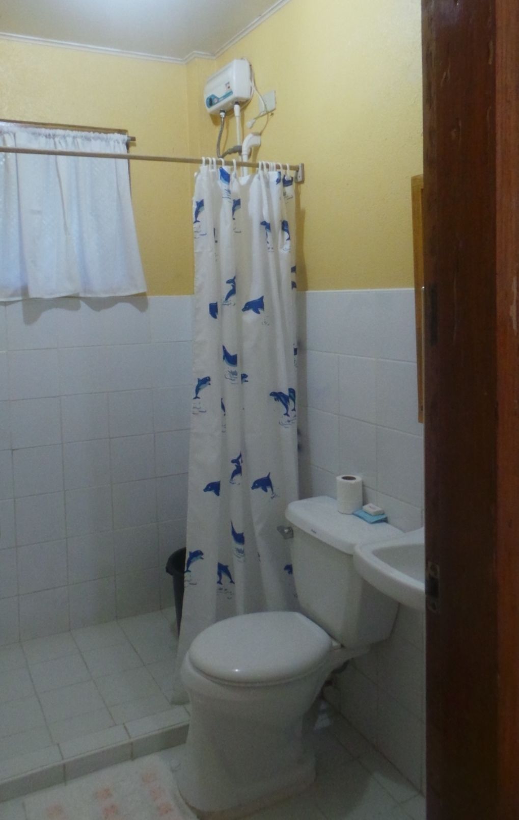 family room | bathroom | shower, free toiletries, towels