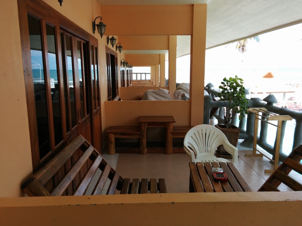 Paradise Bungalows by null