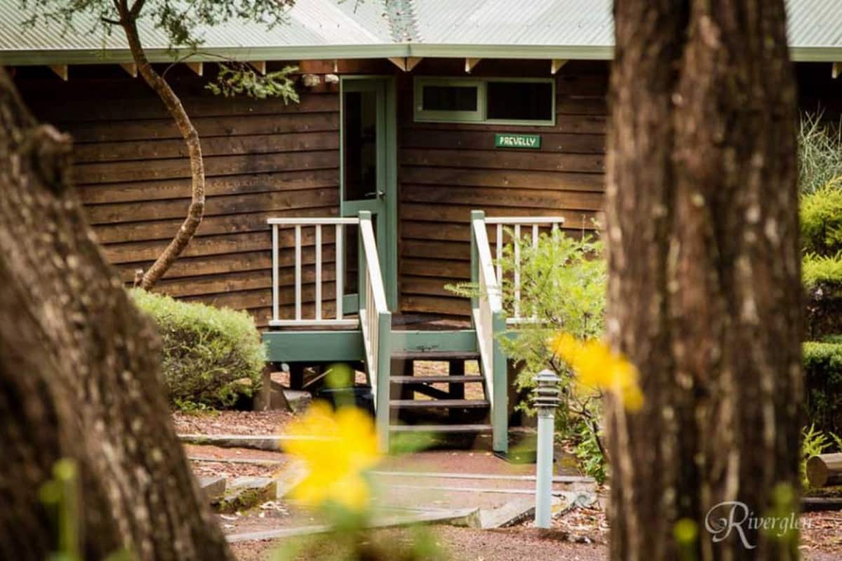 Chalet, 3 Bedrooms (Sleeps 6) | Iron/ironing board, cribs/infant beds, rollaway beds