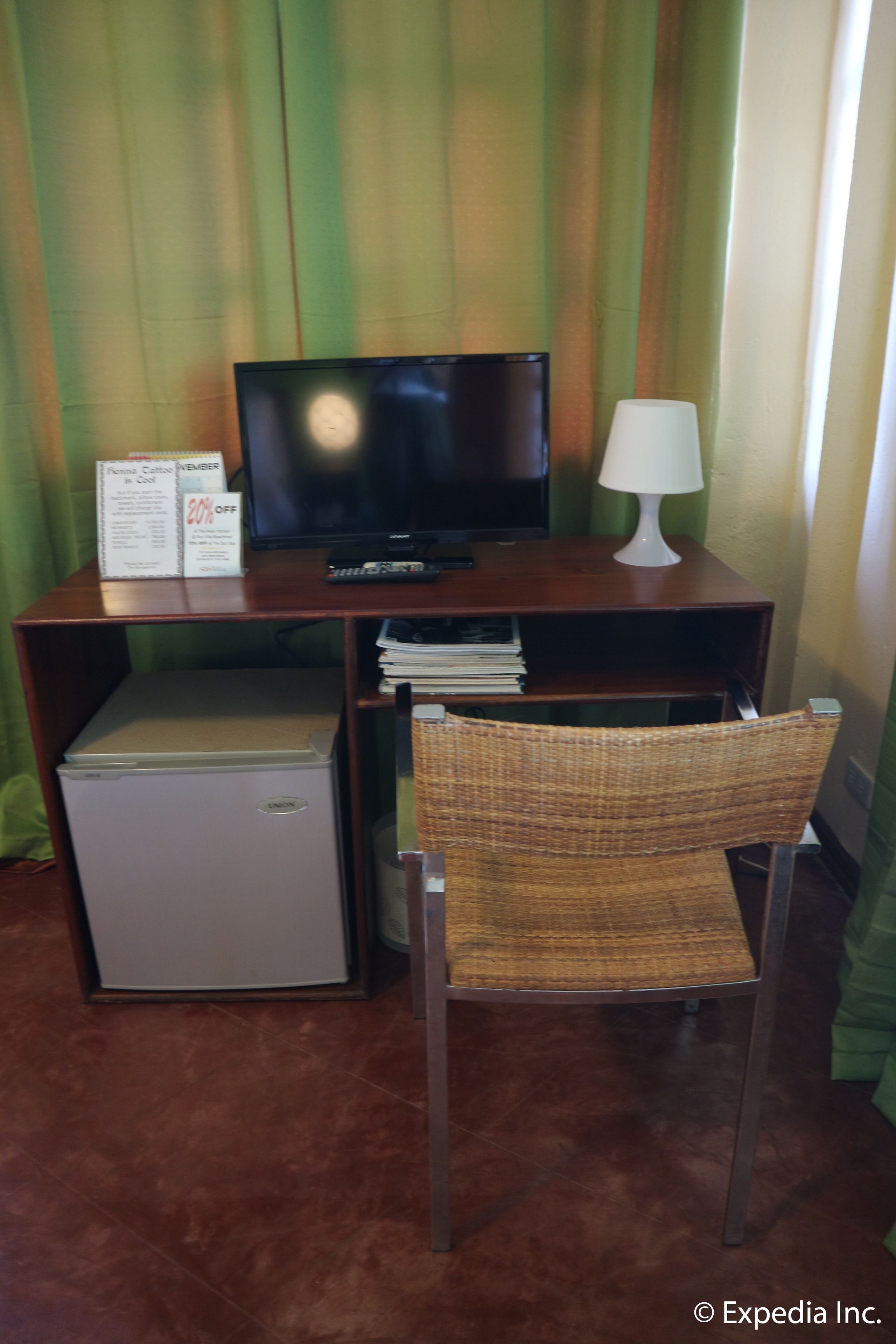 semi deluxe | room amenity