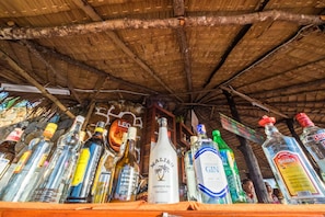 Rooftop bar, ocean views, open daily - Phangan Utopia Resort (Ko Pha-ngan)