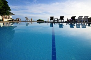 Udendørs pool, liggestole