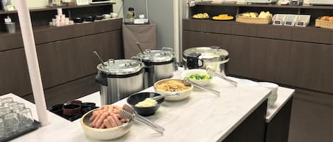 Tägliches inbegriffenes Frühstücksbuffet