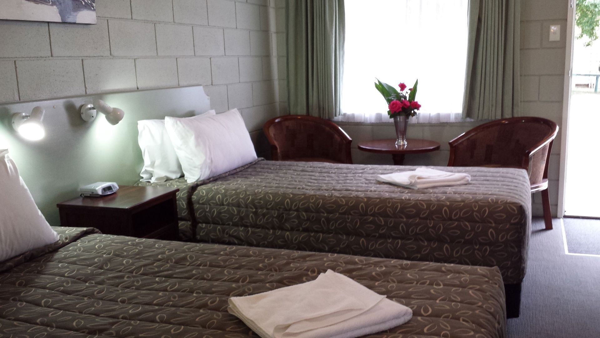 Soundproofing, iron/ironing board, free WiFi, bed sheets