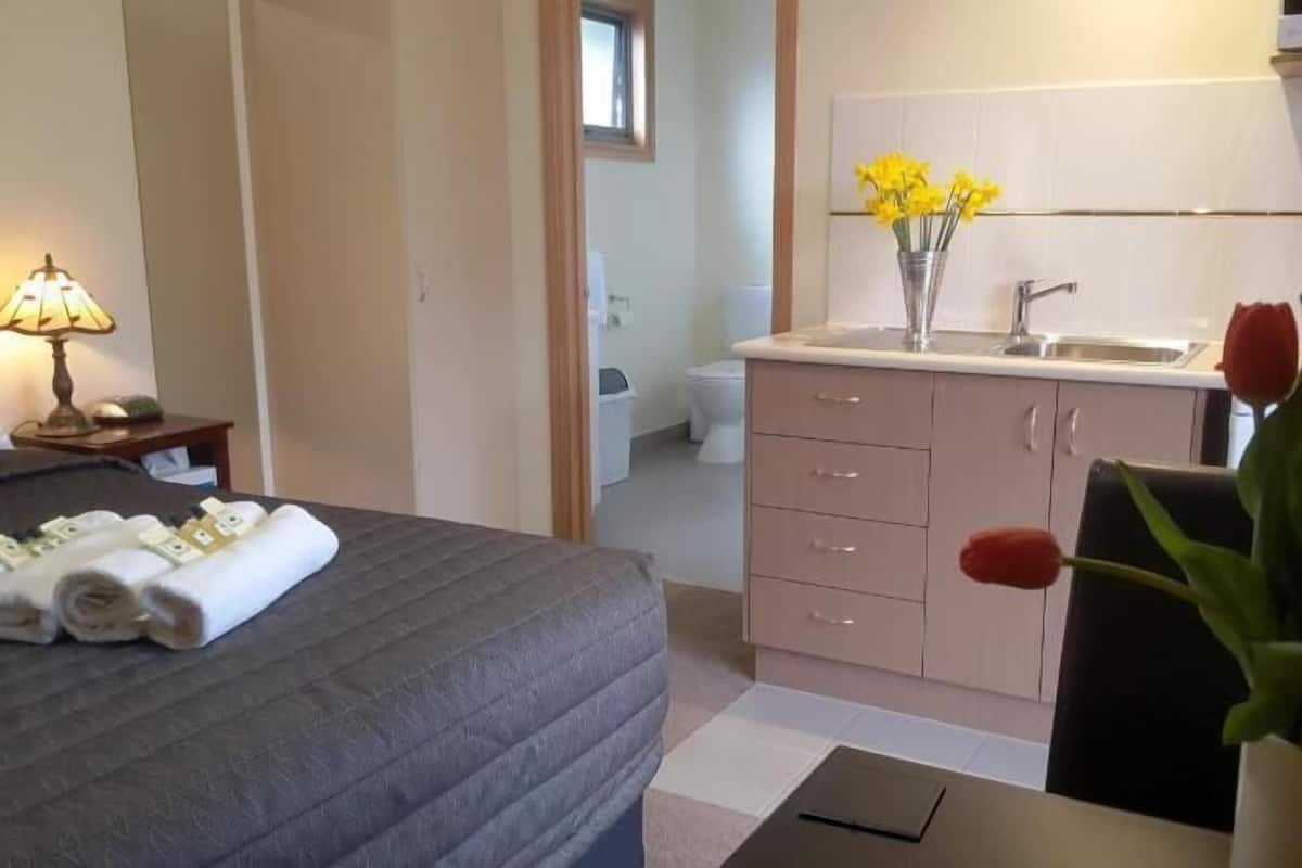 Chambres insonorisées, fer et planche à repasser, Wi-Fi gratuit