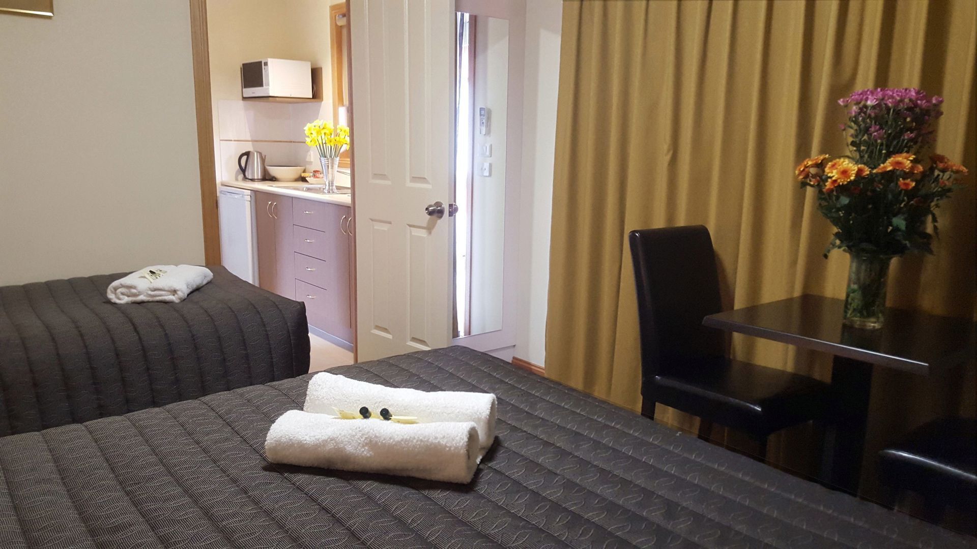 Soundproofing, iron/ironing board, free WiFi, bed sheets