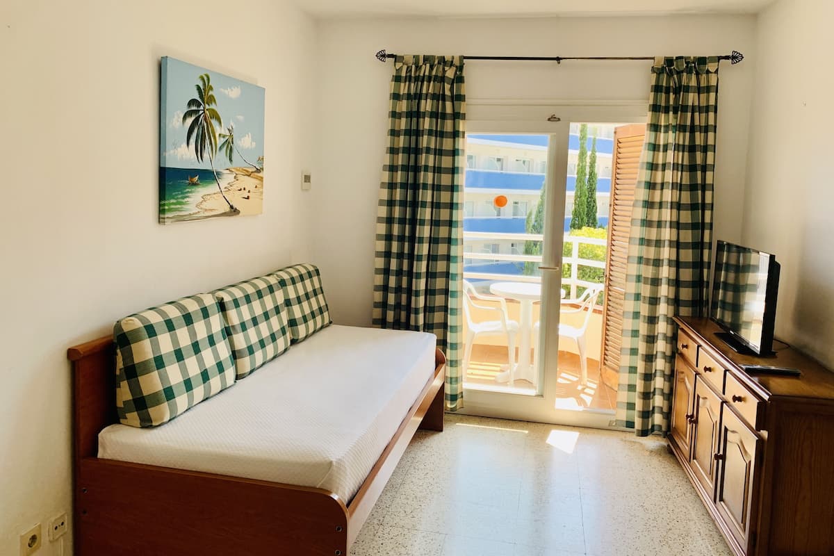 Departamento Grand | Tabla de planchar con plancha, cunas, camas extra y wifi gratis