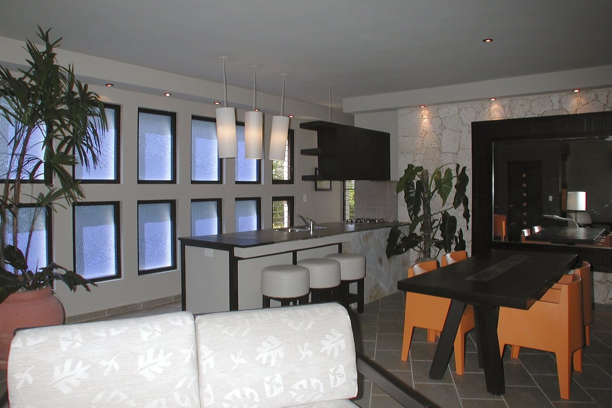 32-inch flat-screen tv with satellite channels, tv