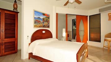 Economy Apartment | In-room safe, iron/ironing board, free cribs/infant beds, free WiFi