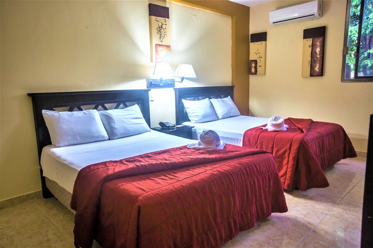 Classic Double Room | Desk, iron/ironing board, free WiFi, bed sheets