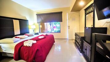 套房 | 書桌、熨斗/熨衣板、免費無線上網、床單