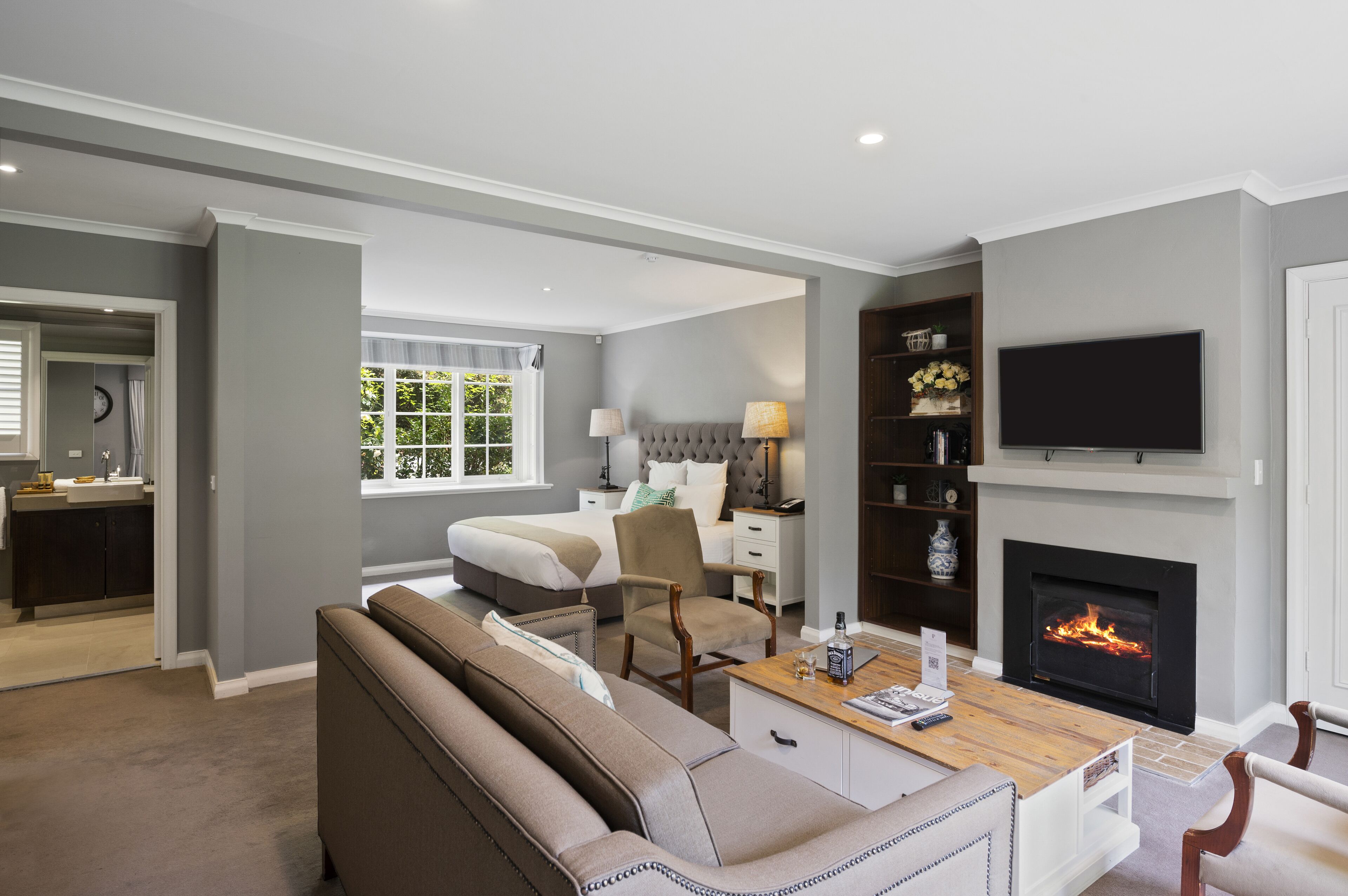 suite, garden view | living area | 42-inch lcd tv with digital channels, tv