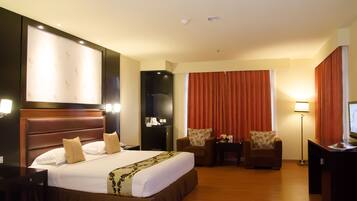 In-room safe, desk, free WiFi, bed sheets