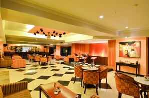 Lounge - Sari Ater Kamboti Hotel Bandung (Bandung)