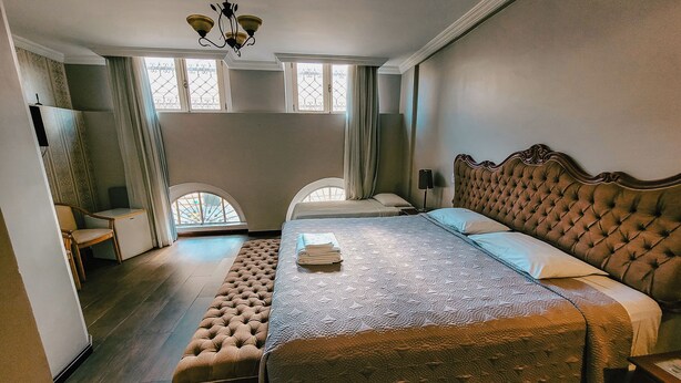 Unclassified image, 1 of 28, button - Seringal Hotel (Manaus)