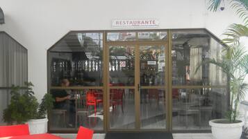 Entrada al alojamiento