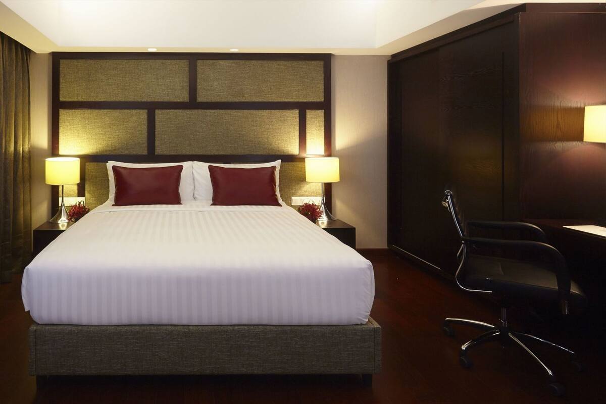 1 chambre, literie de qualité supérieure, couette en duvet d'oie