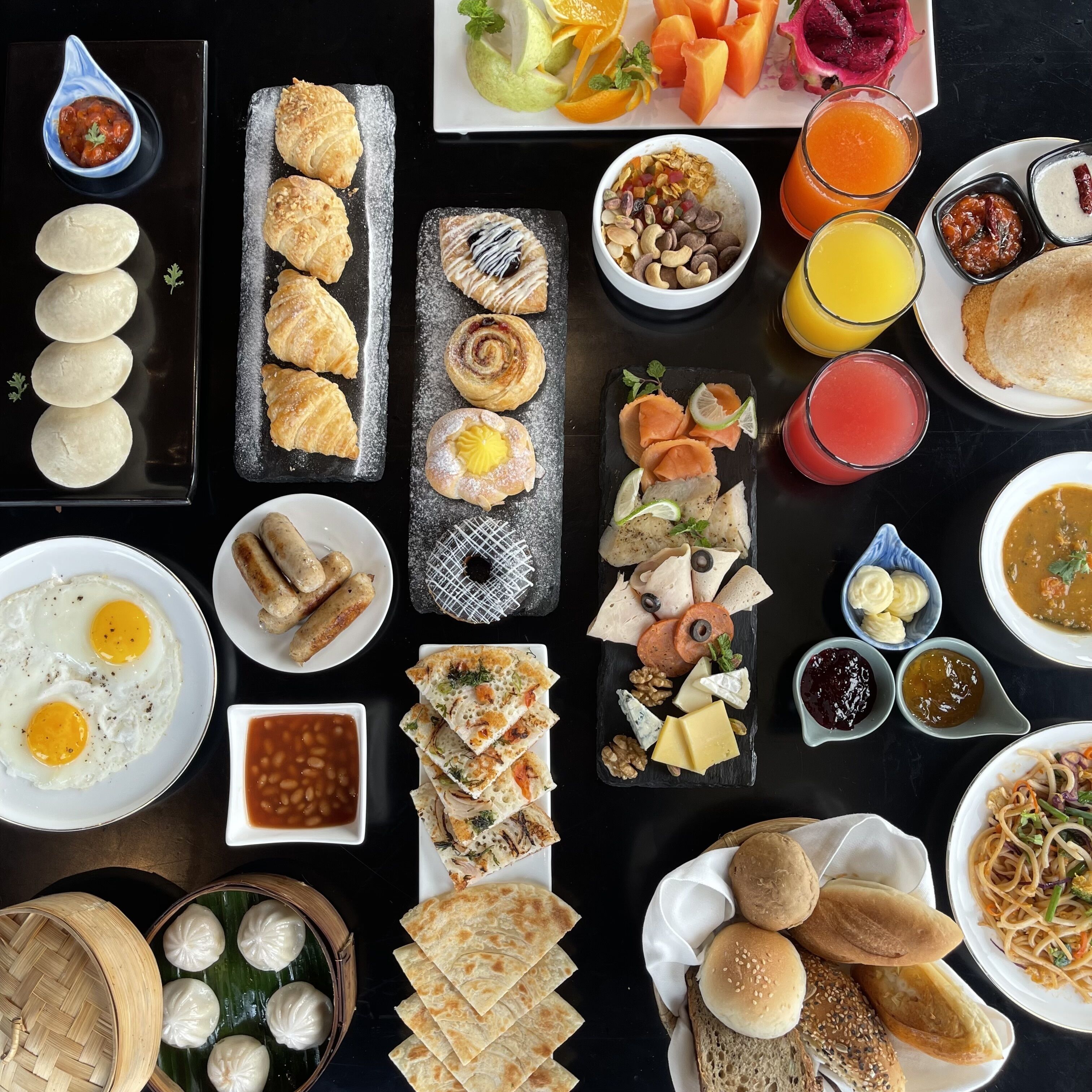 Dagelijks ontbijtbuffet (USD 15 per persoon)