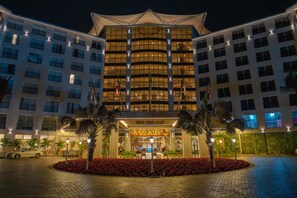 Front of property – evening/night - Fazzenda Park Resort (Gaspar)