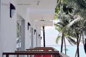 Premier Room | Courtyard view - Signature Boracay South Beach  (Boracay Island)