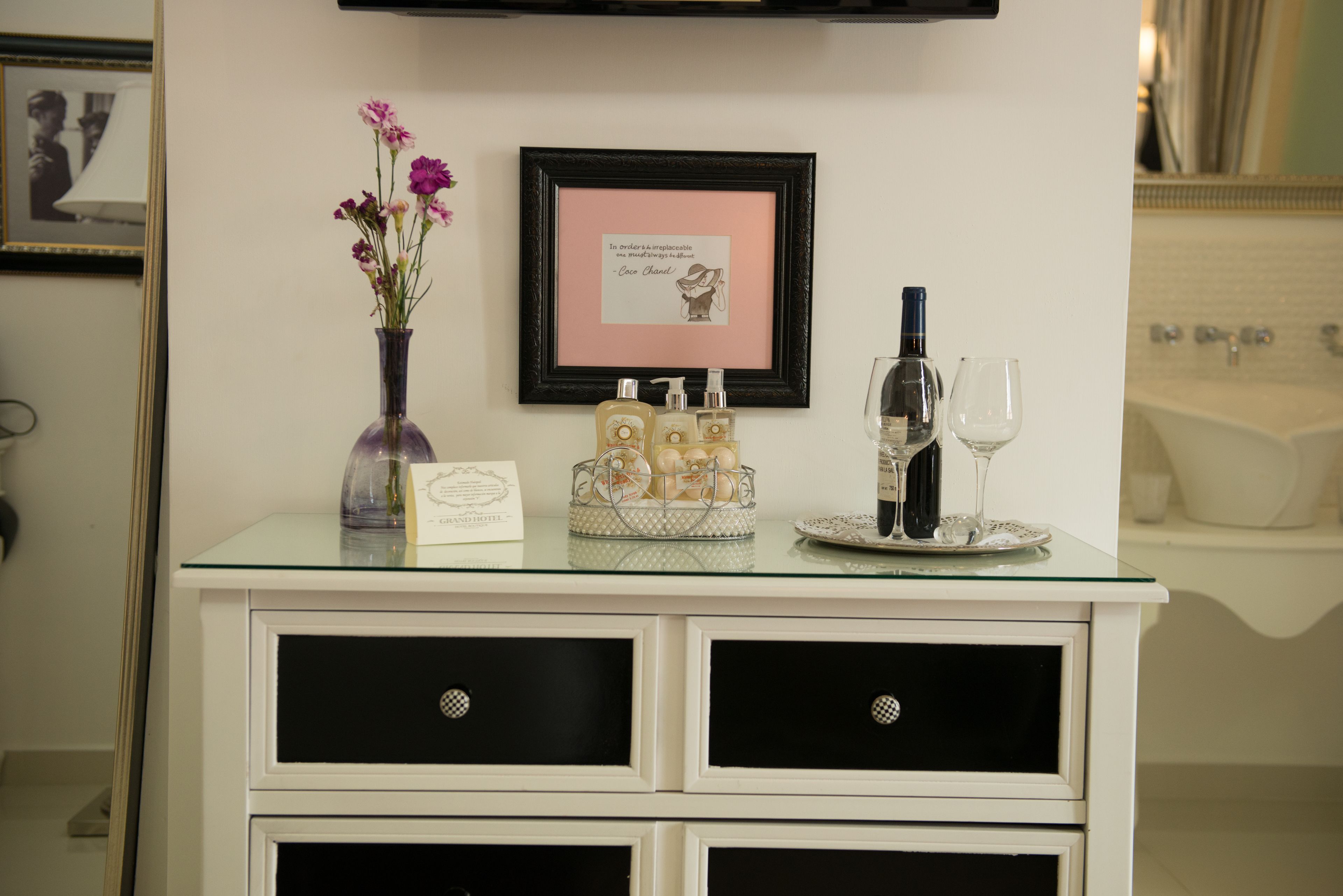 deluxe double room | room amenity