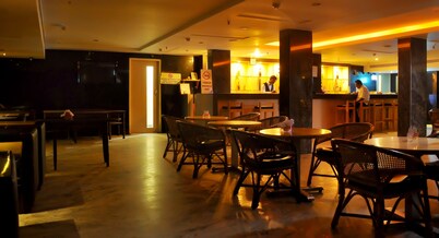 Nayagara Hotel