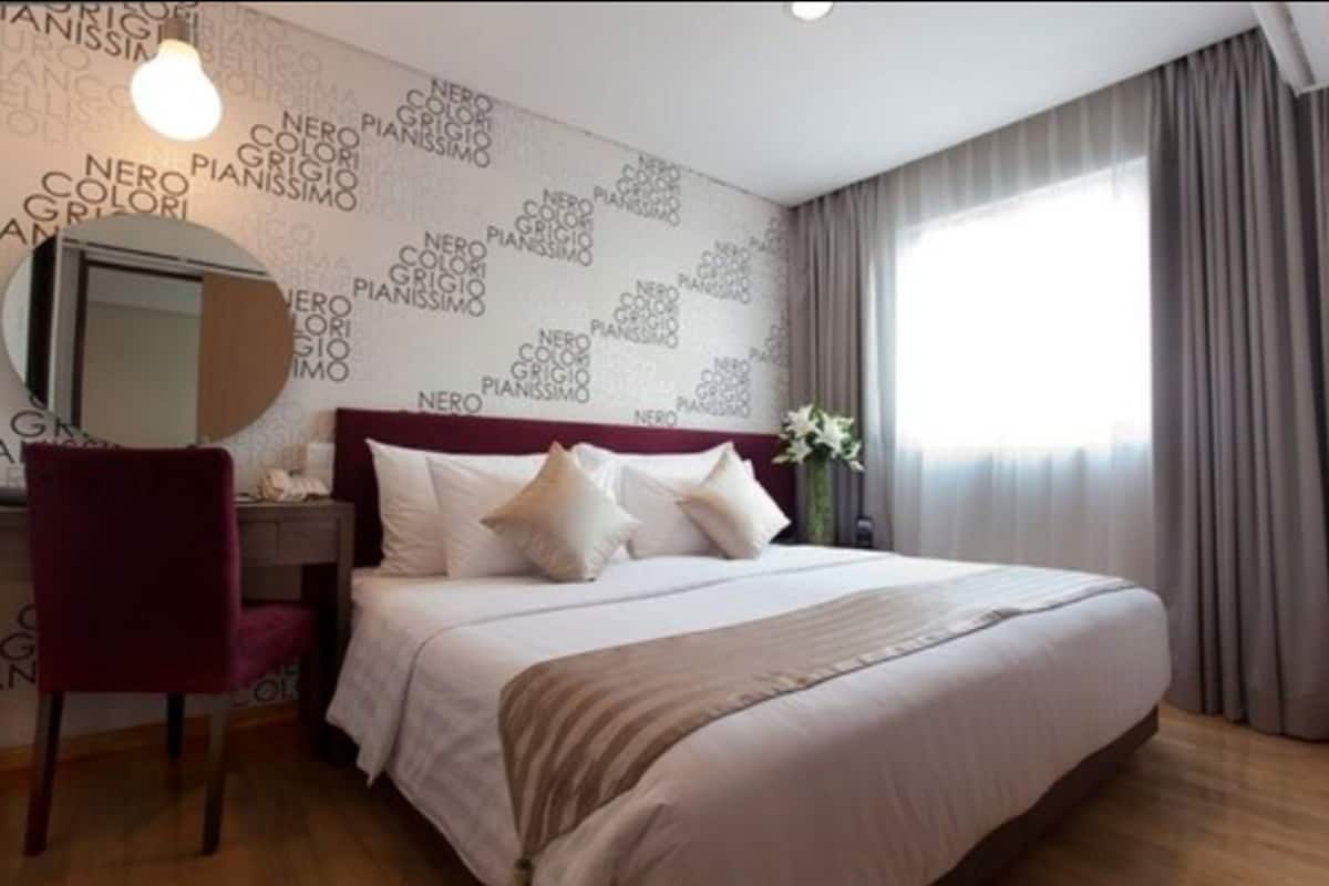 1 bedroom, in-room safe, desk, free WiFi