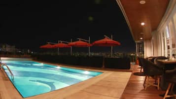 2 outdoor pools, pool umbrellas, pool loungers