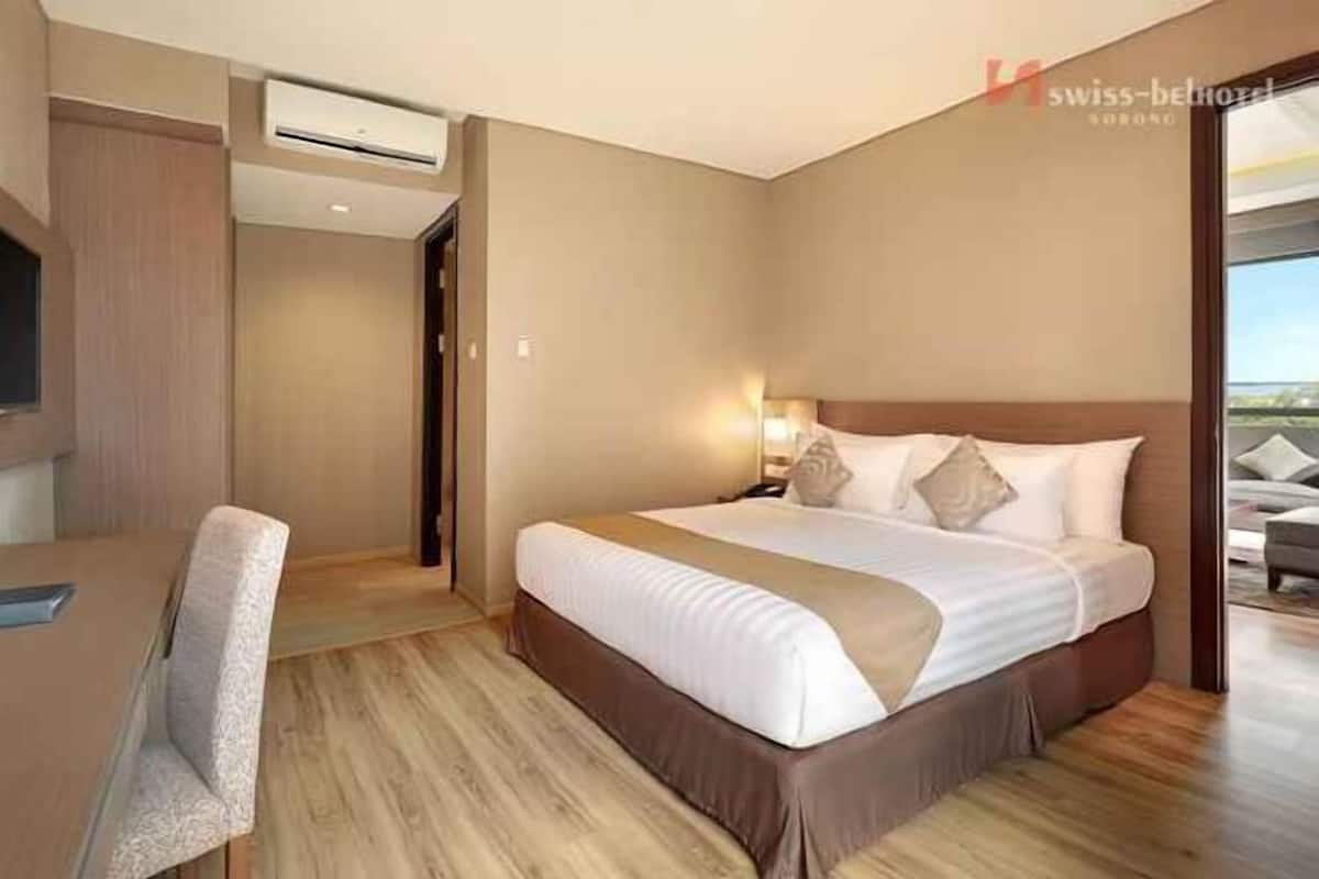 Ropa de cama de alta calidad y minibar 