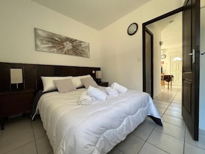 Quartos à prova de som, ferros/tábuas de passar roupa