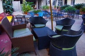 Bar junto a la alberca