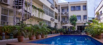 Nne-eka Residence and Spa