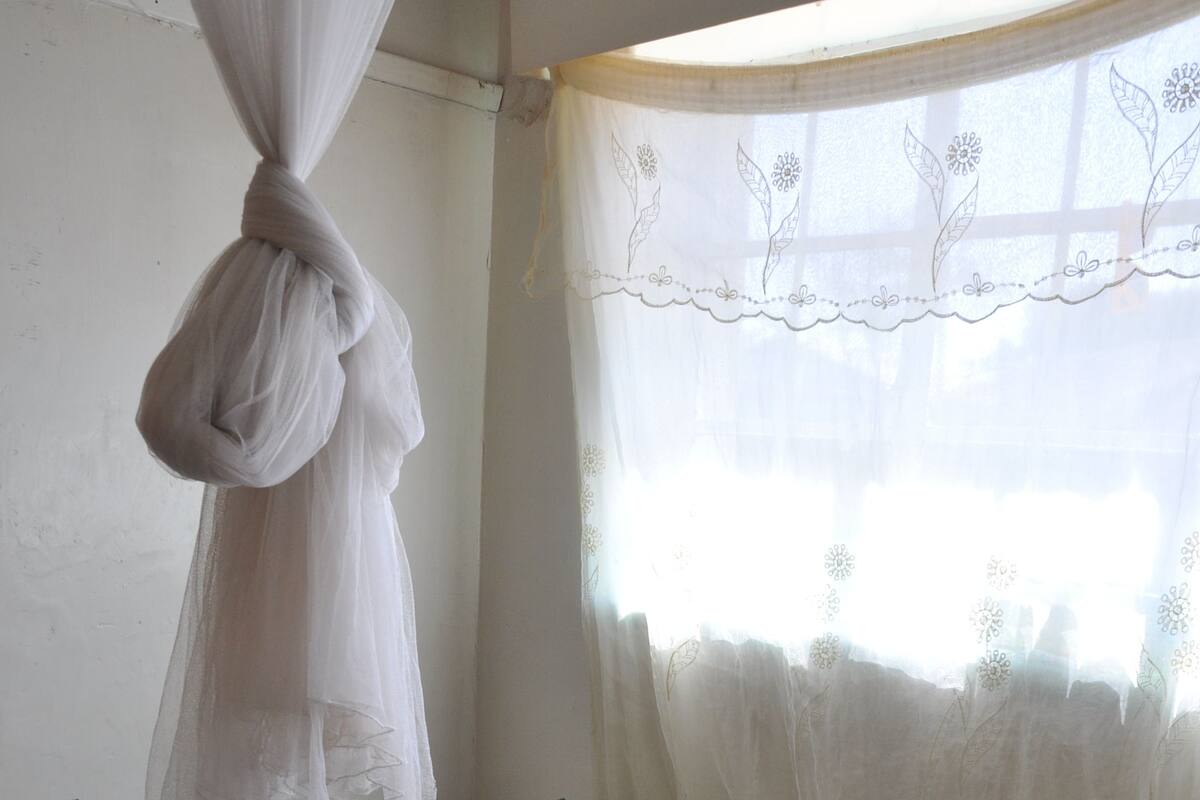 Basic Single Room, 1 Large Single Bed | Premium bedding, blackout curtains, iron/ironing board, bed sheets